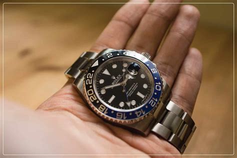 How to Spot a Fake Rolex: 13+ Expert Tips .